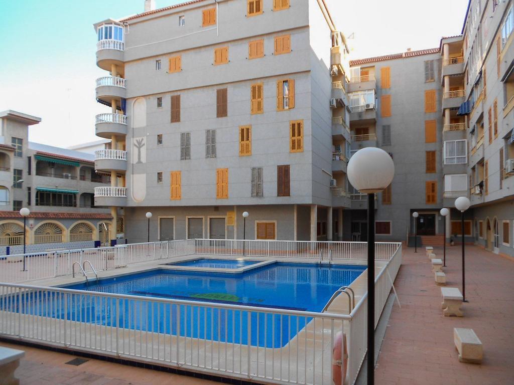 Apartment Asequin Beach Torrevieja Kamer foto