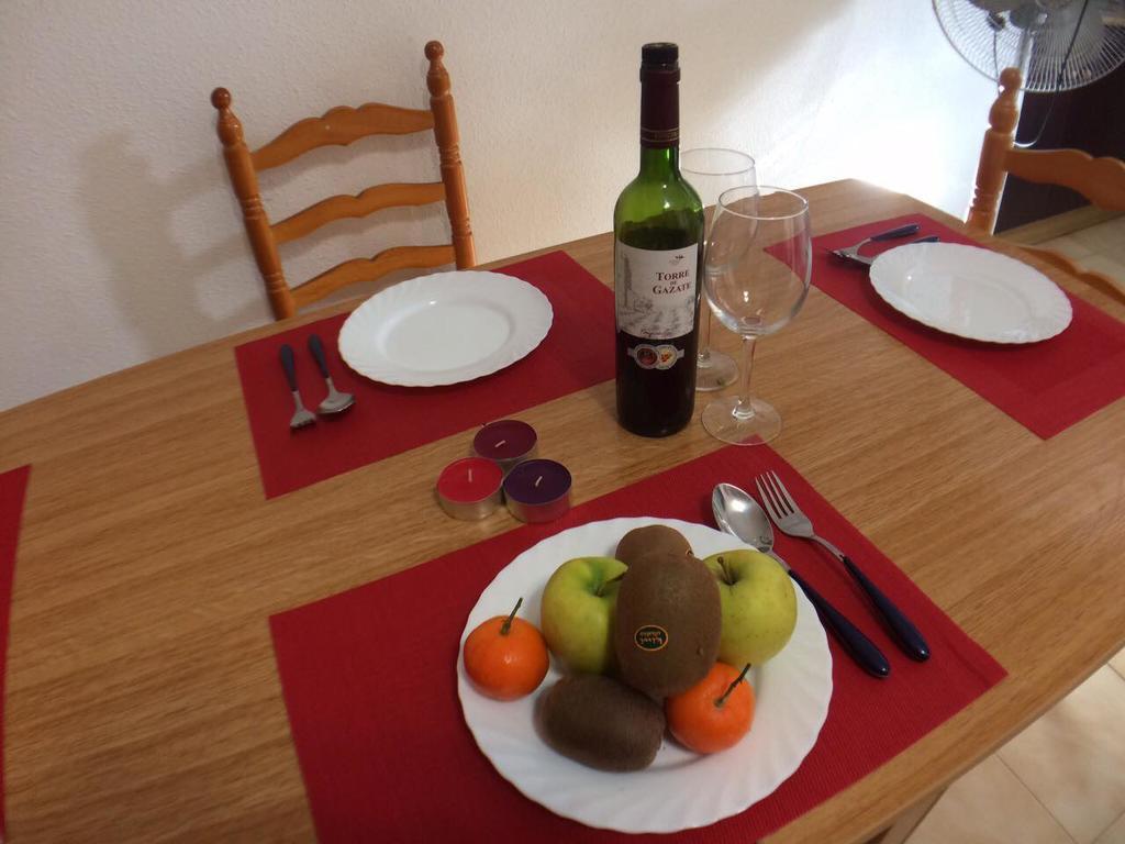Apartment Asequin Beach Torrevieja Buitenkant foto